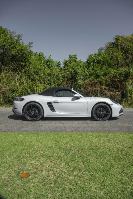 PORSCHE 718 Boxster 2024 completo