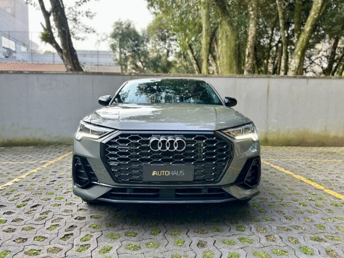 AUDI Q3 2023 completo