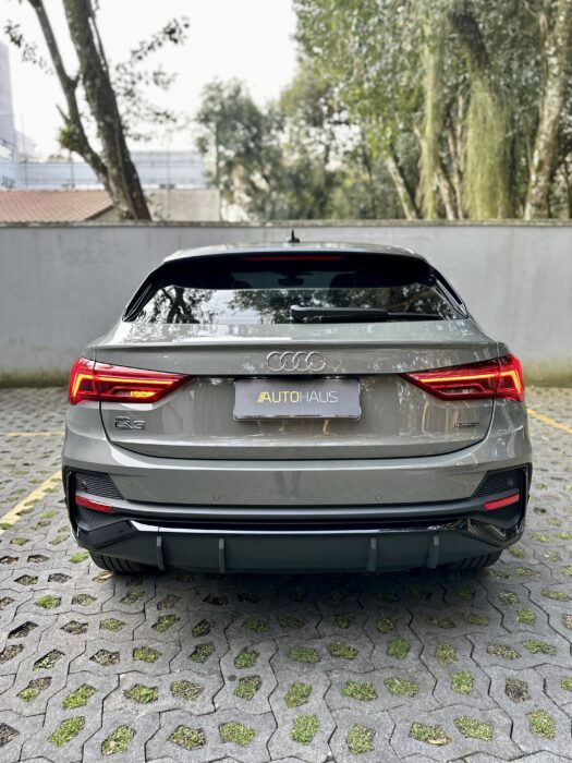 AUDI Q3 2023 completo