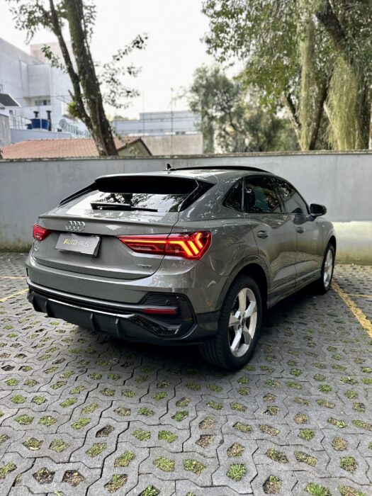 AUDI Q3 2023 completo