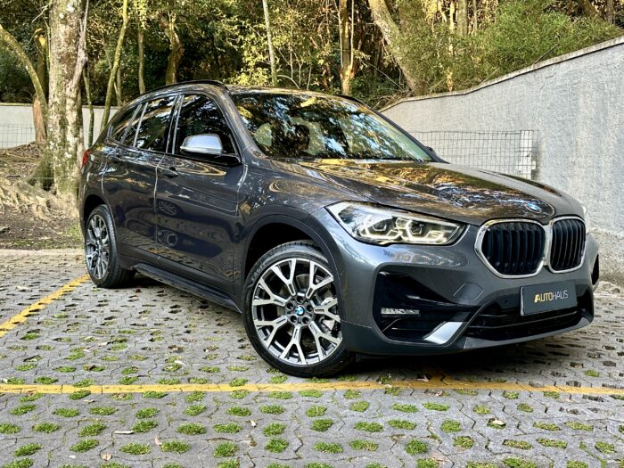 BMW X1 2022 completo