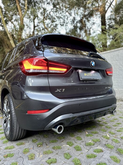 BMW X1 2022 completo