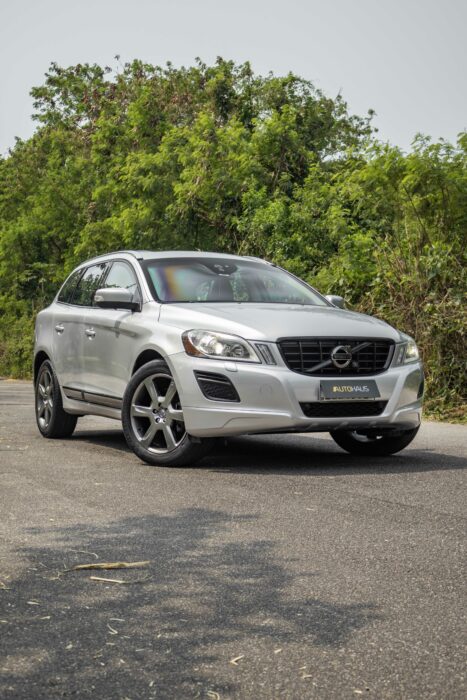 VOLVO XC60 2012 completo