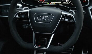 AUDI RS6 2021 completo