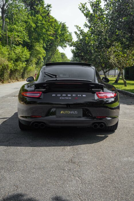 PORSCHE 911 CARRERA S 2012 completo