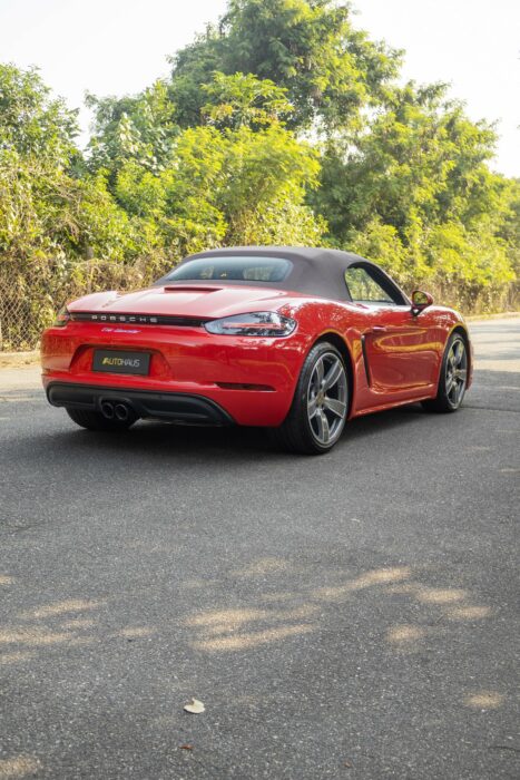 PORSCHE 718 Boxster 2024 completo