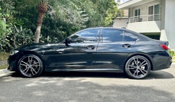 BMW 320i 2022 completo