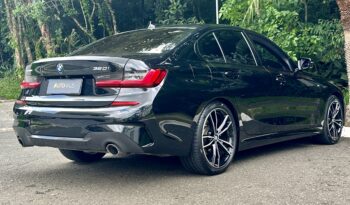 BMW 320i 2022 completo