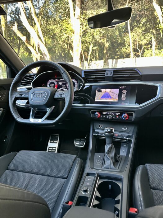 AUDI Q3 2022 completo