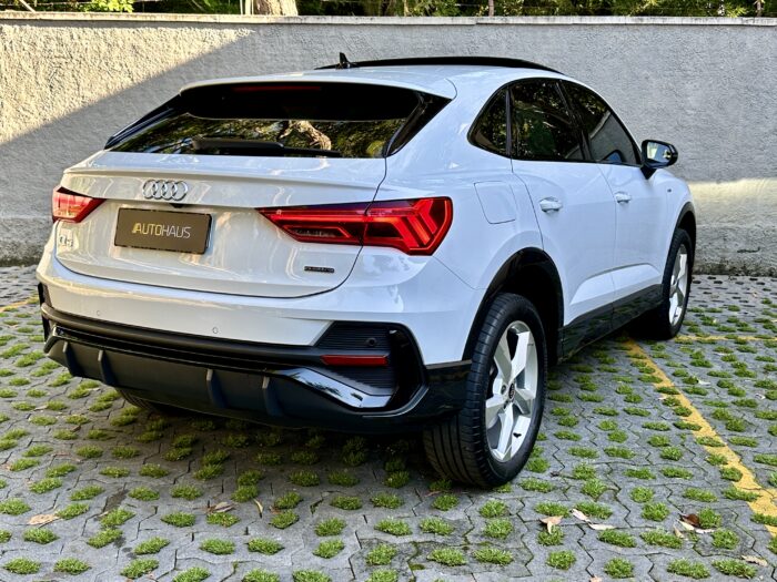 AUDI Q3 2022 completo