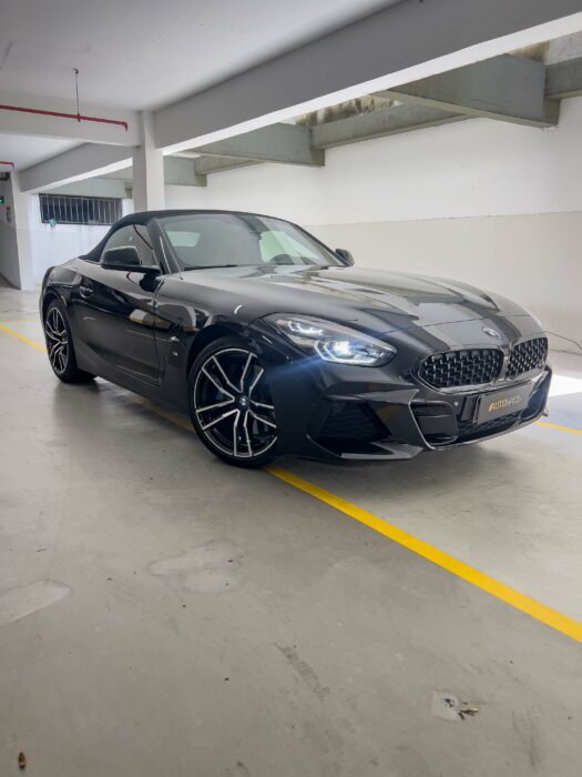 BMW Z4 2021 completo