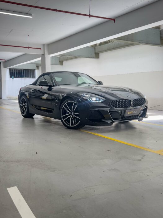 BMW Z4 2021 completo