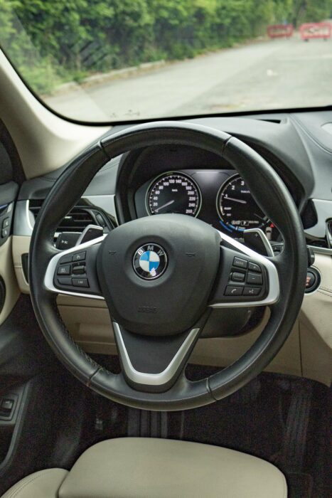 BMW X1 2021 completo