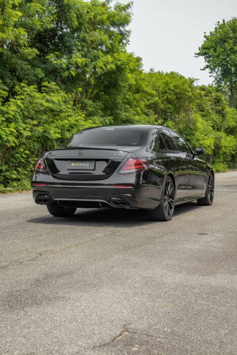 MERCEDES-BENZ E43 AMG 2018 completo