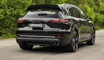 PORSCHE CAYENNE 2023 completo