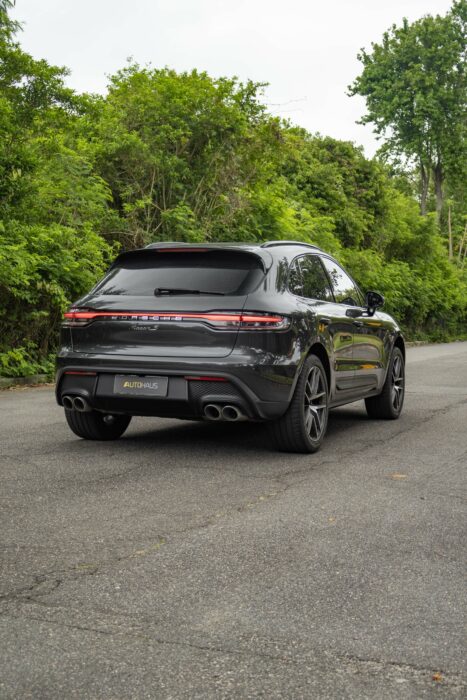 PORSCHE MACAN 2023 completo