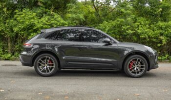 PORSCHE MACAN 2023 completo