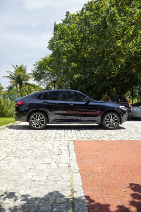 BMW X4 2021 completo