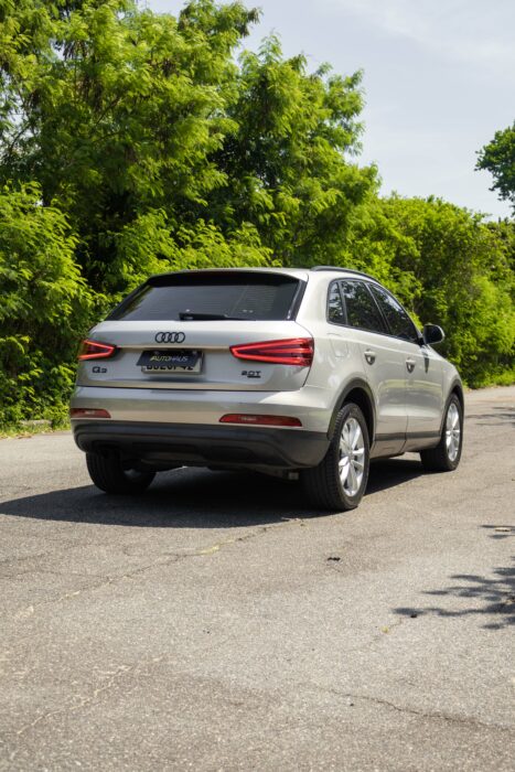 AUDI Q3 2015 completo