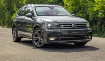 VOLKSWAGEN TIGUAN 2018 completo