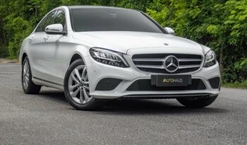 MERCEDES-BENZ C 180 2019 completo