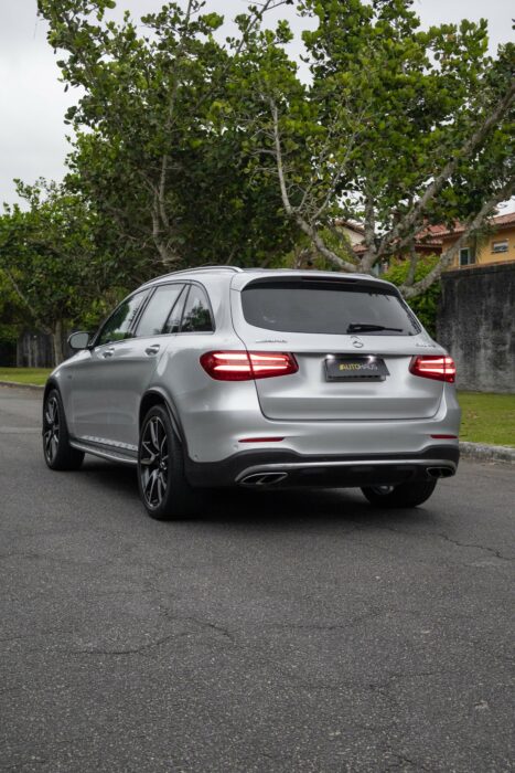 MERCEDES-BENZ GLC AMG 43 2017 completo