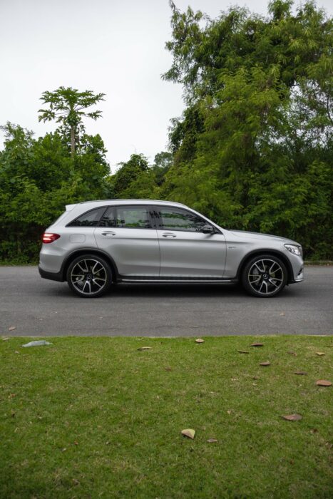 MERCEDES-BENZ GLC AMG 43 2017 completo