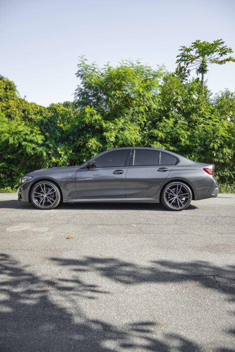 BMW 320 i 2022 completo