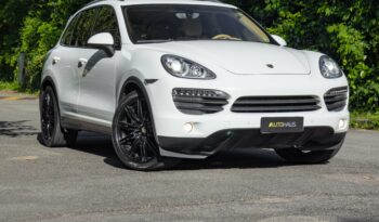 PORSCHE CAYENNE 2013 completo