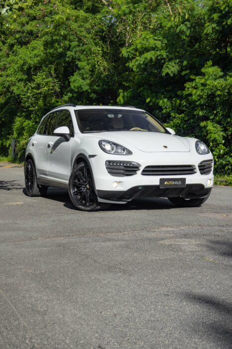 PORSCHE CAYENNE 2013 completo