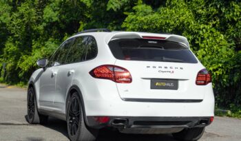 PORSCHE CAYENNE 2013 completo