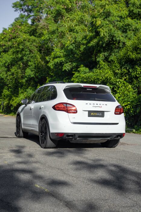 PORSCHE CAYENNE 2013 completo