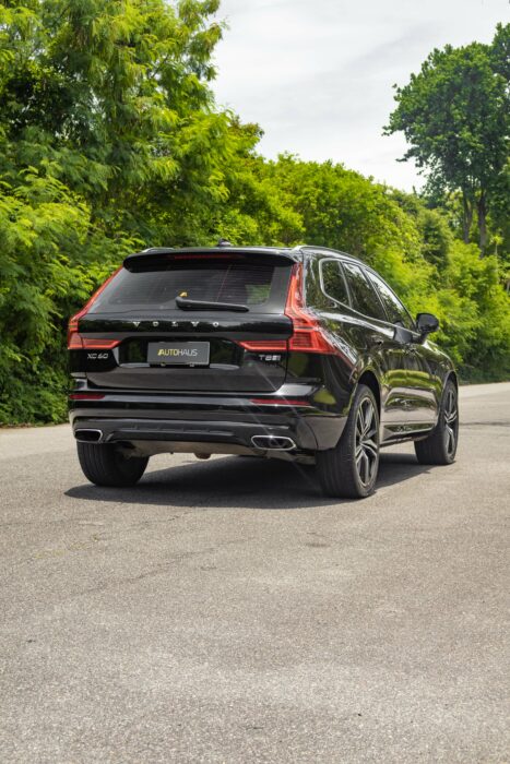 VOLVO XC60 2019 completo