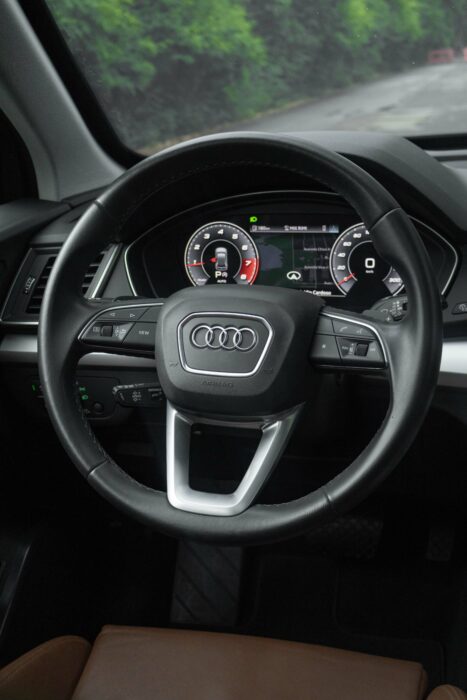 AUDI Q5 2021 completo