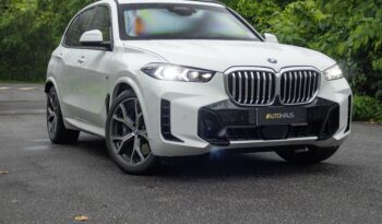 BMW X5 M SPORT 50E 2024 completo