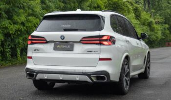 BMW X5 M SPORT 50E 2024 completo