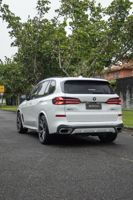 BMW X5 M SPORT 50E 2024 completo