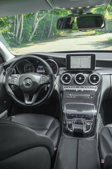 MERCEDES-BENZ C180 2015 completo