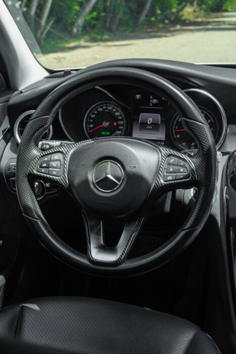 MERCEDES-BENZ C180 2015 completo