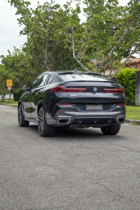 BMW X6 2021 completo