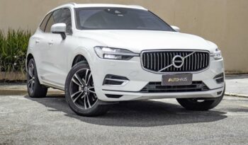 VOLVO XC60 2021 completo