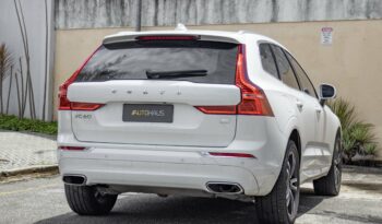 VOLVO XC60 2021 completo