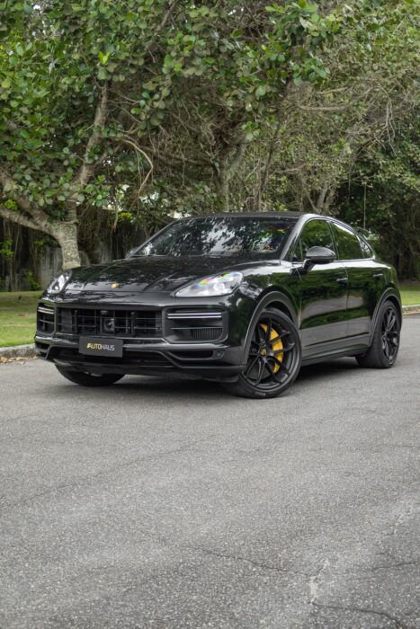 PORSCHE CAYENNE TURBO GT 2023 completo