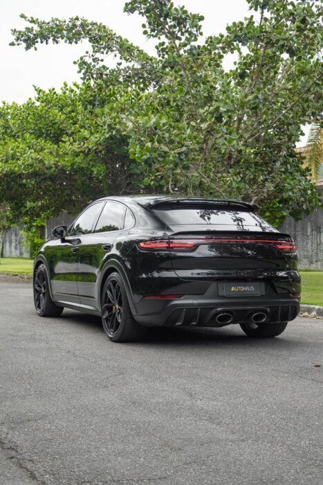 PORSCHE CAYENNE TURBO GT 2023 completo