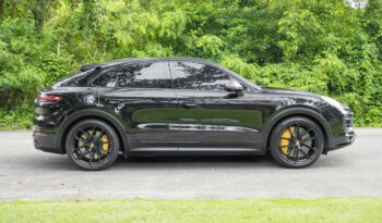 PORSCHE CAYENNE TURBO GT 2023 completo