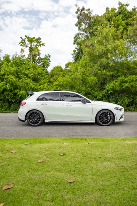 MERCEDES-BENZ A 35 AMG 2020 completo