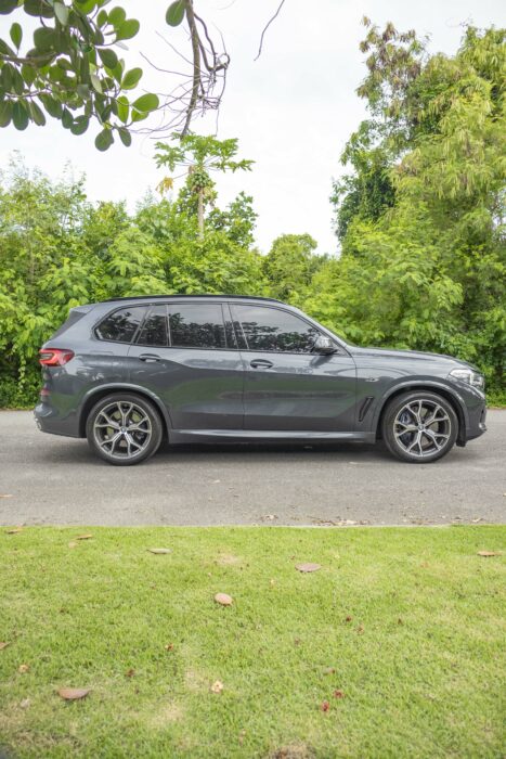 BMW X5 XDRIVE 45e 3.0 M.Sport Aut. 2022 completo