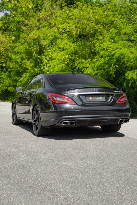 MERCEDES-BENZ CLS 63 2012 completo