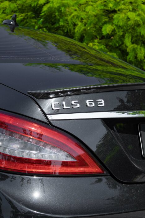 MERCEDES-BENZ CLS 63 2012 completo