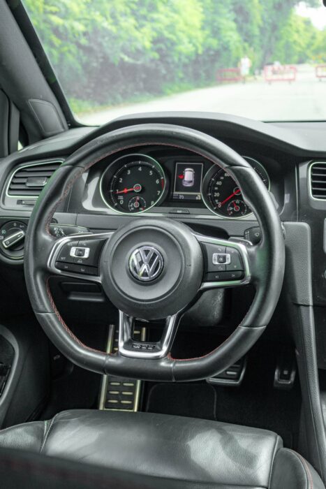 VOLKSWAGEN GOLF GTI 2014 completo